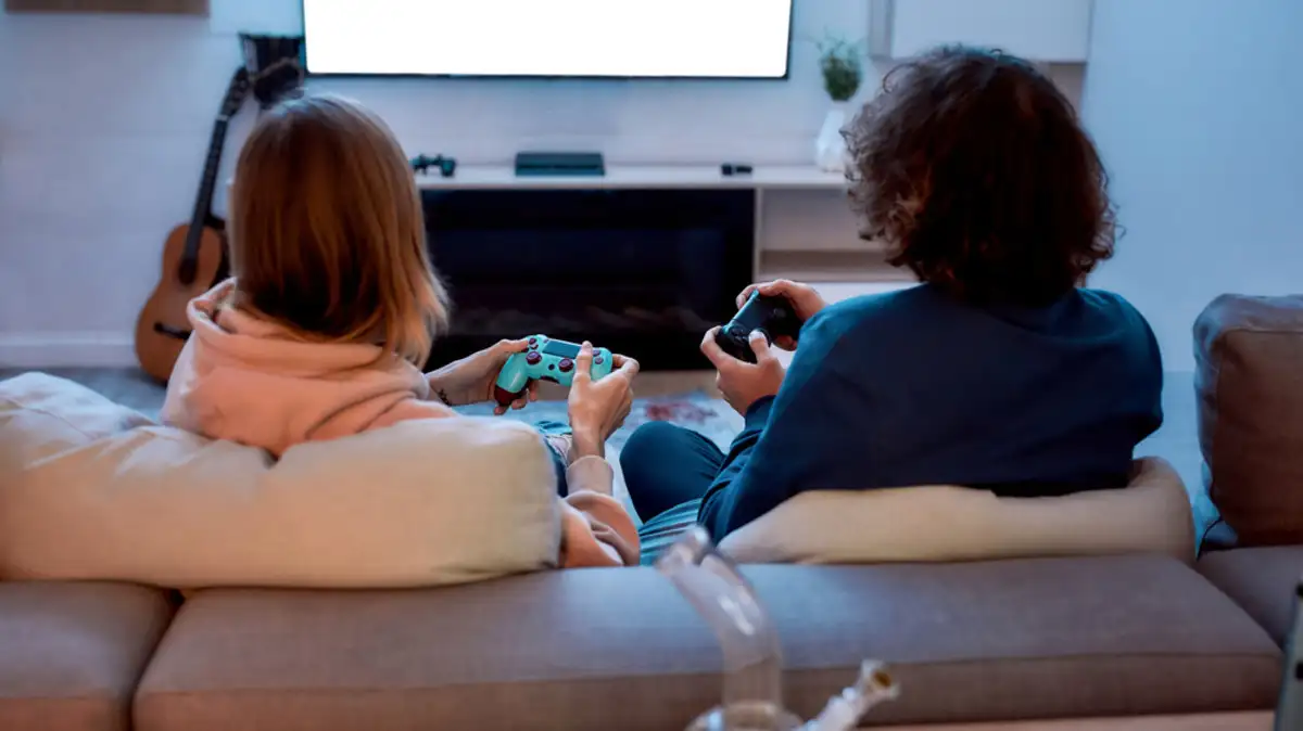 Best 8 Games to Play While High